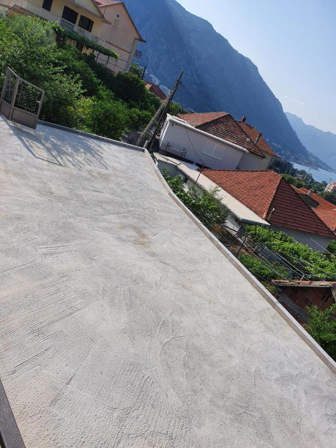 Apartment Marta Kotor Zewnętrze zdjęcie
