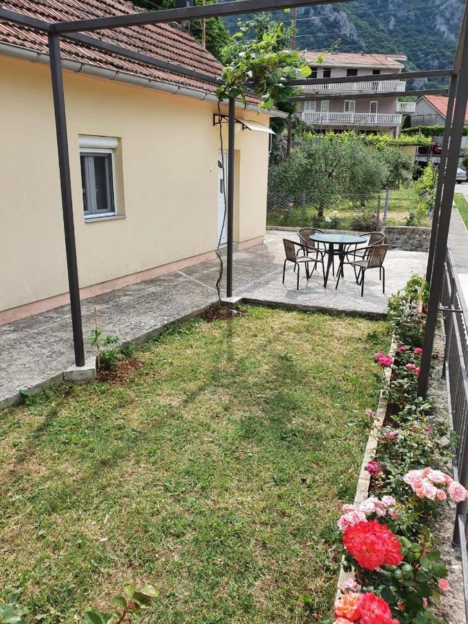 Apartment Marta Kotor Zewnętrze zdjęcie