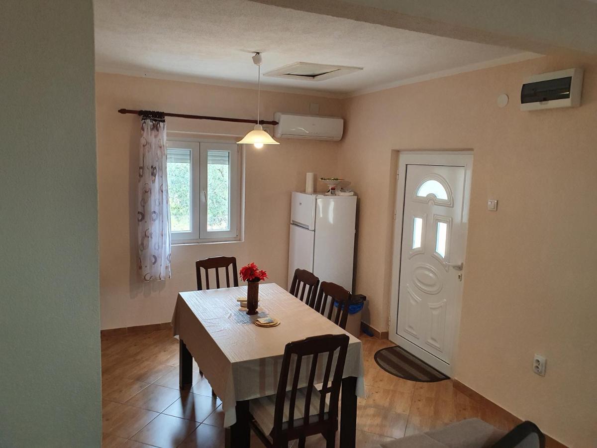 Apartment Marta Kotor Zewnętrze zdjęcie
