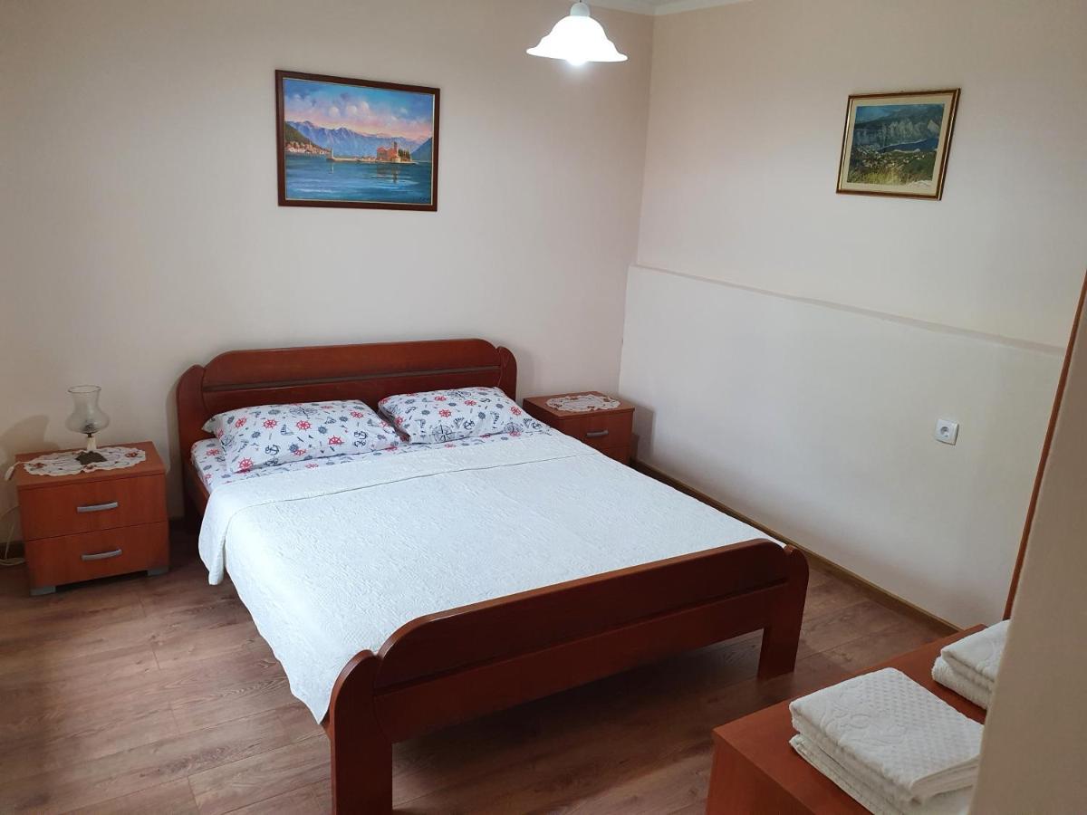 Apartment Marta Kotor Zewnętrze zdjęcie